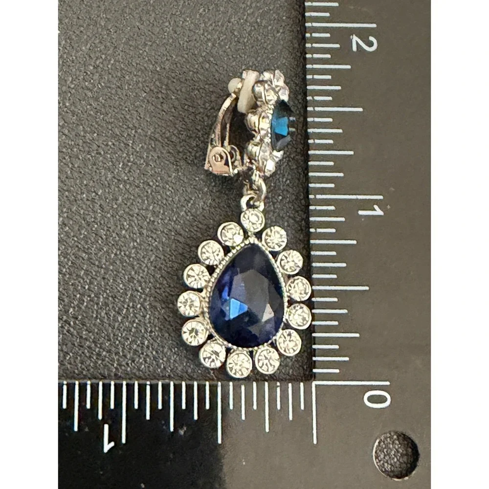 Tahari Earrings Lot of 4 Pair Clip Ons Rhinestone Drop Dangle Red Blue Yellow - Picture 7 of 9
